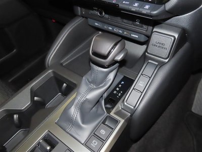 2024 Toyota LAND CRUISER 250 — фото 18