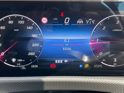 2025 Mercedes-BENZ CLA photo 5