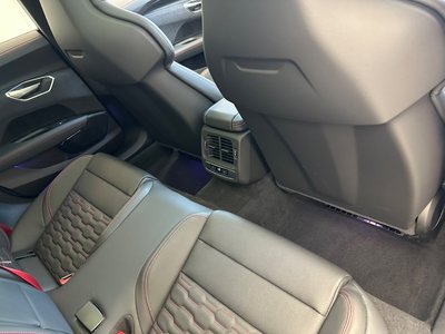 2024 AUDI RS E-TRON GT thumbnail 32