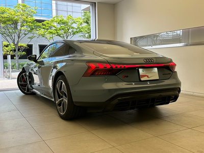 2024 AUDI RS E-TRON GT photo 9