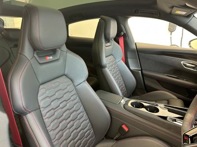 2024 AUDI RS E-TRON GT thumbnail 25