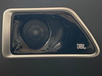 2025 Toyota LAND CRUISER 300 照片 71