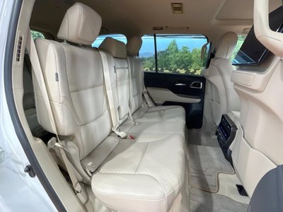 2025 Toyota LAND CRUISER 300 照片 10