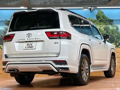 2025 Toyota LAND CRUISER 300 照片 19