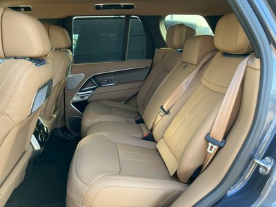 صورة 15 لـ 2025 LAND Rover RANGE ROVER