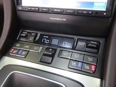 2014 Porsche 911 thumbnail 25