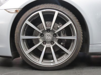 2014 Porsche 911 photo 15