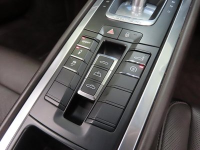 2014 Porsche 911 thumbnail 28