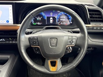 صورة 15 لـ 2022 Toyota CROWN CROSSOVER