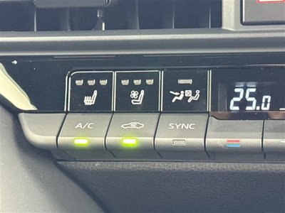صورة 12 لـ 2022 Toyota CROWN CROSSOVER