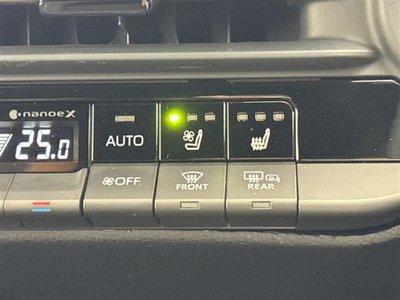صورة 13 لـ 2022 Toyota CROWN CROSSOVER