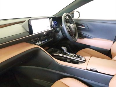 2025 Toyota CROWN SPORT thumbnail 21
