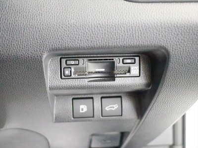 2025 Toyota CROWN SPORT thumbnail 28