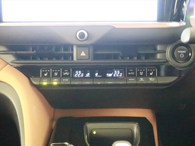 2025 Toyota CROWN SPORT photo 15
