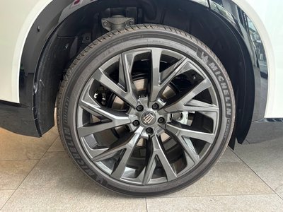 صورة 13 لـ 2026 Toyota CROWN ESTATE