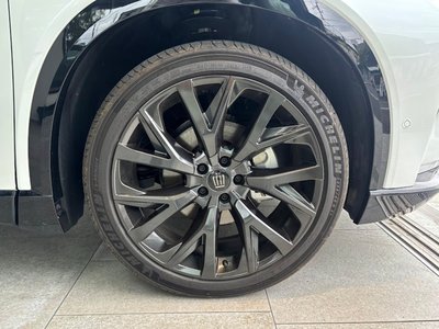 صورة 14 لـ 2026 Toyota CROWN ESTATE