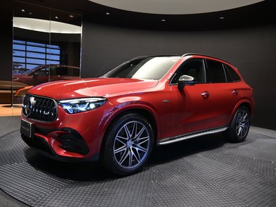 صورة 1 لـ 2025 Mercedes-BENZ GLC AMG