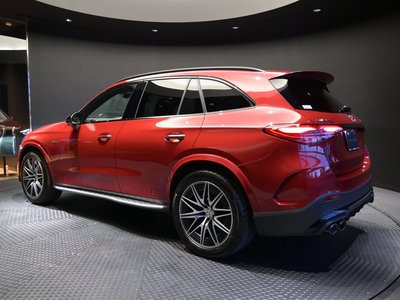 صورة 7 لـ 2025 Mercedes-BENZ GLC AMG