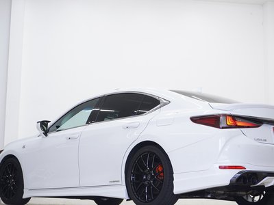 2020 Lexus ES thumbnail 21