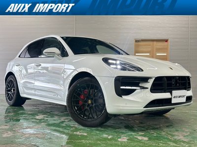 2020 Porsche MACAN photo 1