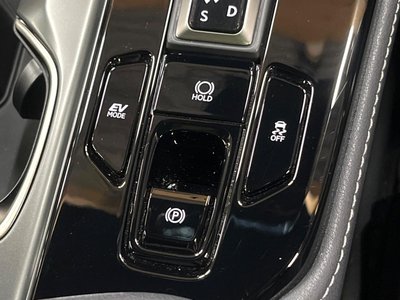 2025 Lexus NX thumbnail 29