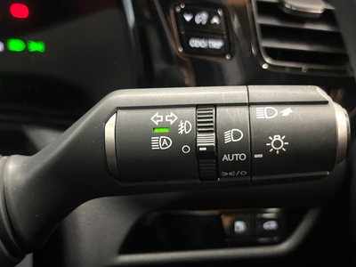 2025 Lexus NX thumbnail 37