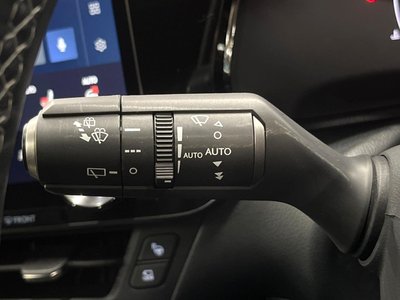 2025 Lexus NX thumbnail 36