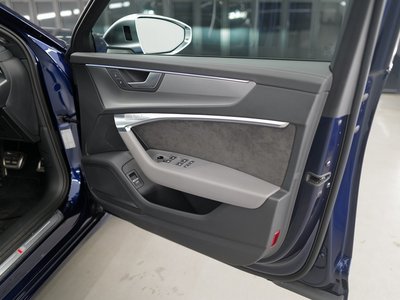 صورة 9 لـ 2020 AUDI S6 AVANT