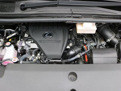 صورة 9 لـ 2024 Lexus LM