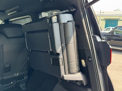 صورة 29 لـ 2025 Toyota ALPHARD