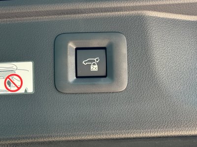 صورة 30 لـ 2025 Toyota ALPHARD
