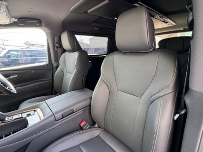صورة 59 لـ 2025 Toyota ALPHARD