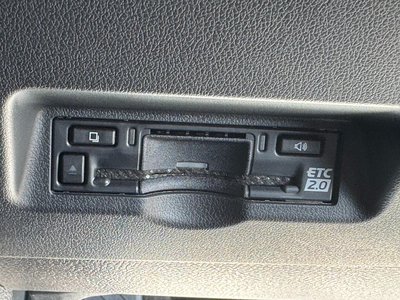 صورة 36 لـ 2025 Toyota ALPHARD