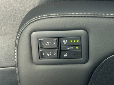 صورة 64 لـ 2025 Toyota ALPHARD