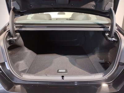 2026 BMW I5 缩略图 50