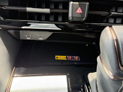 صورة 59 لـ 2026 Toyota ALPHARD