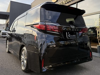 صورة 29 لـ 2026 Toyota ALPHARD