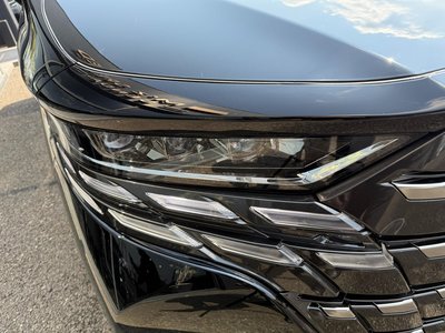 صورة 19 لـ 2026 Toyota ALPHARD