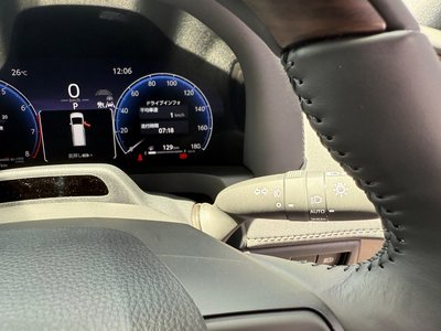 صورة 43 لـ 2026 Toyota ALPHARD
