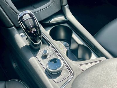 2025 Cadillac XT5 — фото 40