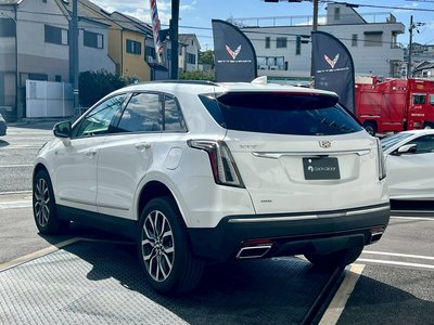 2025 Cadillac XT5 — фото 8