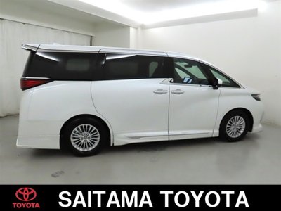 2025 Toyota ALPHARD photo 11