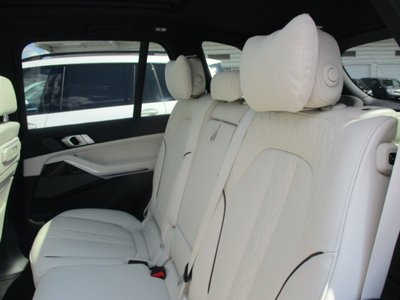 2026 BMW X5 thumbnail 30