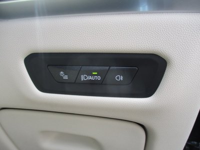 2026 BMW X5 thumbnail 35