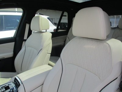 2026 BMW X5 thumbnail 26
