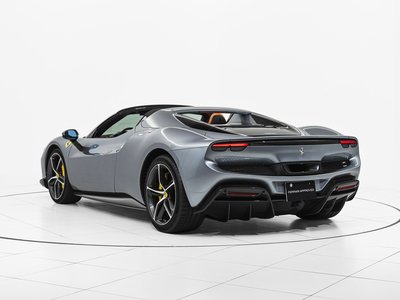 صورة 7 لـ 2024 Ferrari 296 GTS