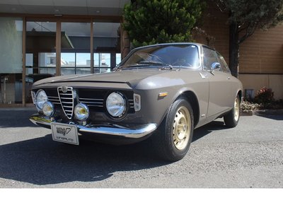 صورة 21 لـ 1967 ALFA Romeo JULIA