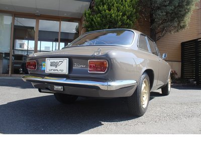 صورة 22 لـ 1967 ALFA Romeo JULIA