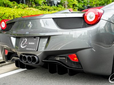 صورة مصغرة 30 لـ 2014 Ferrari 458 SPIDER