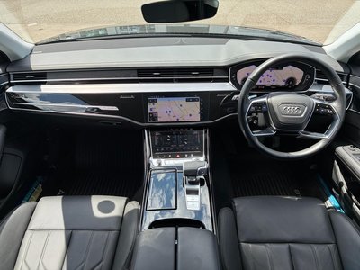 2025 AUDI A8 缩略图 13